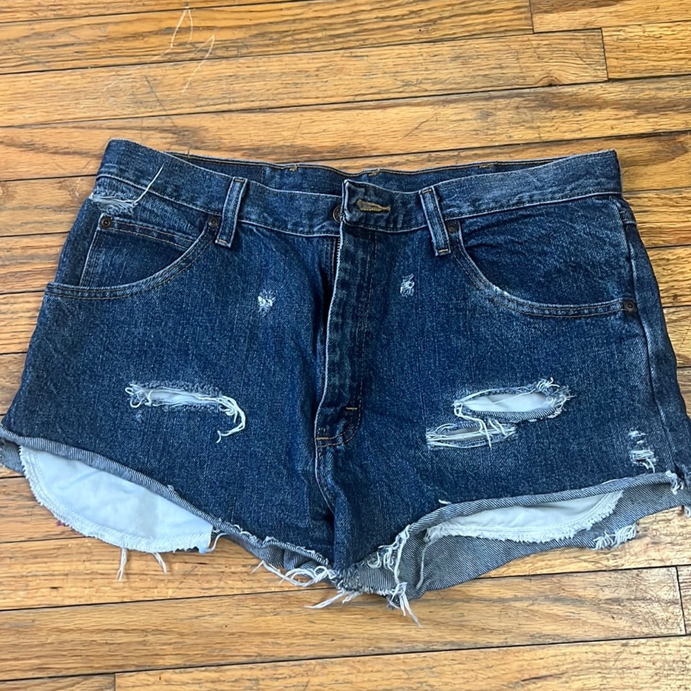 Wrangler cut off shorts